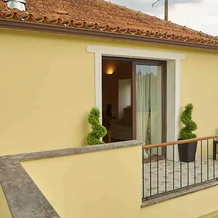 Spacious 4 Bedroom - Peaceful Rural Escape Casa de Férias *