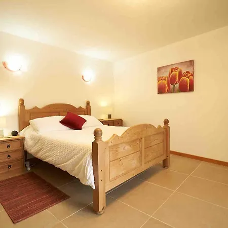 Spacious 4 Bedroom - Peaceful Rural Escape Casa de Férias Penacova